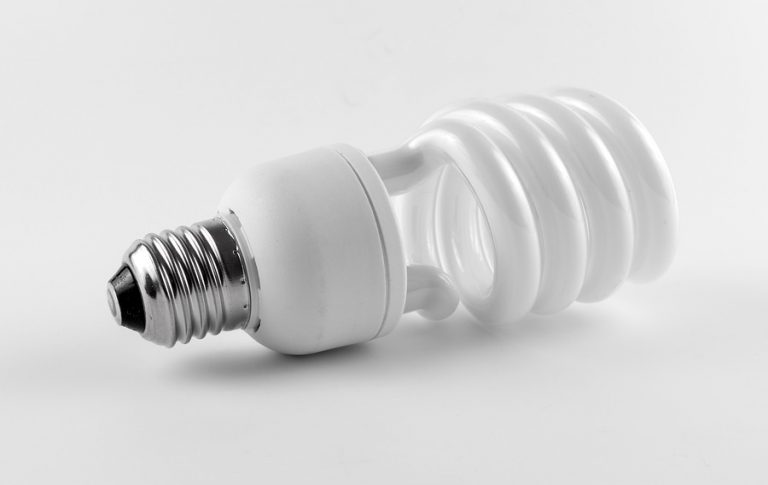 energy-saving-fluorescent-light