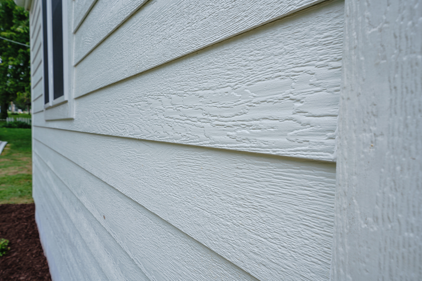 LP<sup>®</sup> SmartSide<sup>®</sup> Trim & Siding is one of the most durable siding materials available, due to the LP<sup>®</sup> SmartGuard<sup>®</sup> manufacturing process and its four components of protection.